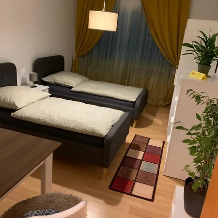 Apartment Gablenz - - Ideal Fuer Bis Zu 5 Pers Chemnitz